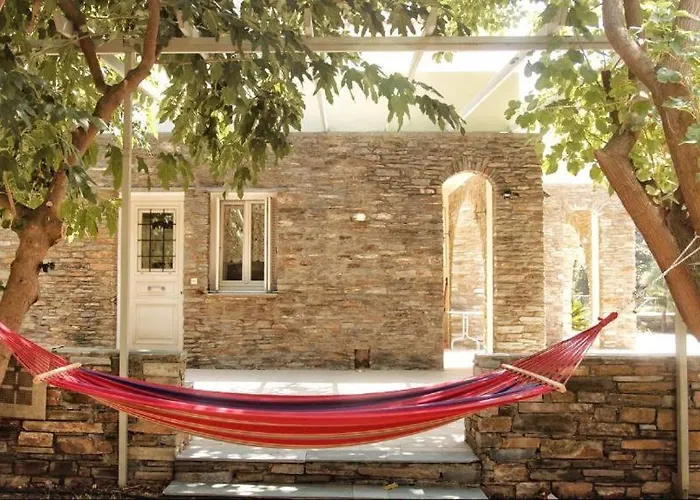 Secret Valley - Chora's Hideaway