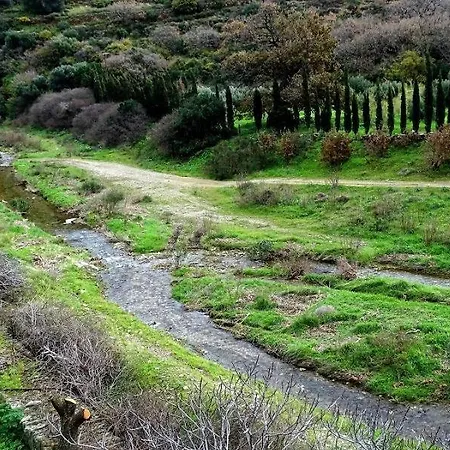 Secret Valley - Chora's Hideaway Holiday home *
