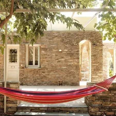 Secret Valley - Chora's Hideaway