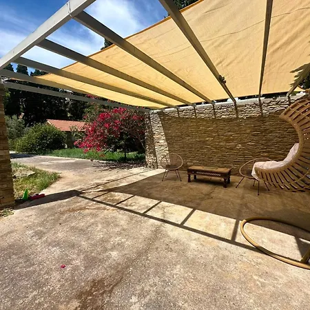 Casa de Férias Secret Valley - Chora's Hideaway