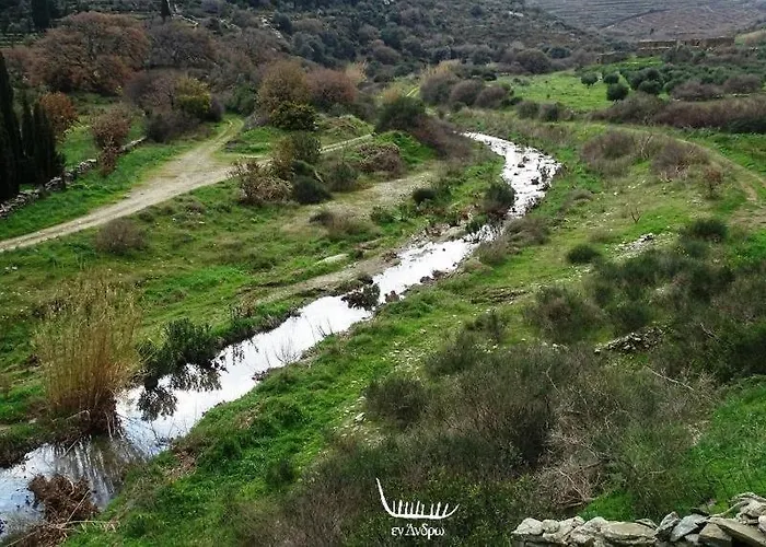 Secret Valley - Chora's Hideaway